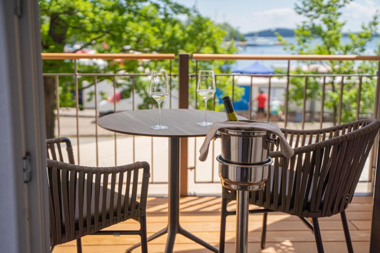 Hafenhotel Zu Putbus Kültér fotó