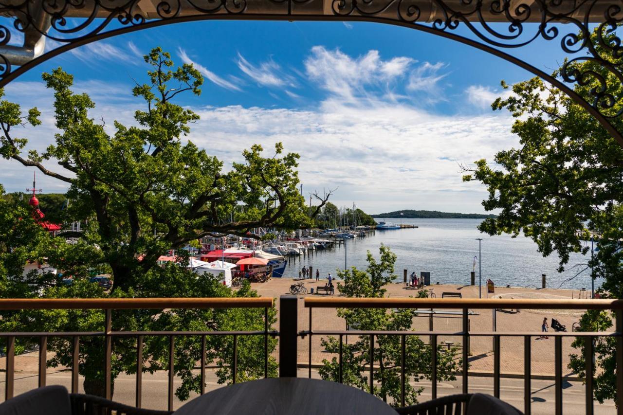 Hafenhotel Zu Putbus Kültér fotó