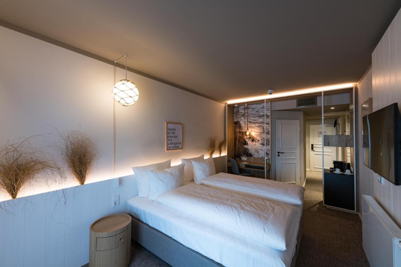 Hafenhotel Zu Putbus Kültér fotó