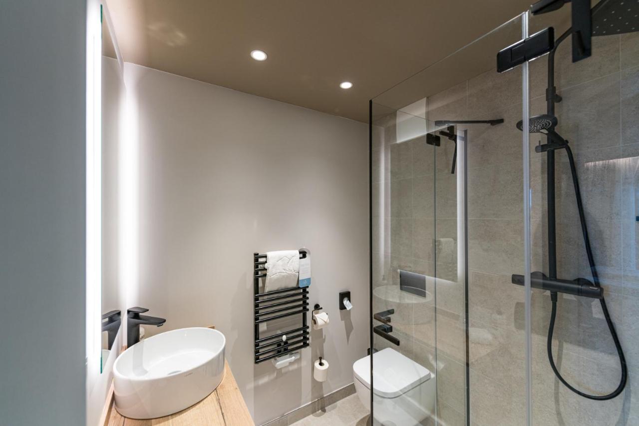 Hafenhotel Zu Putbus Kültér fotó