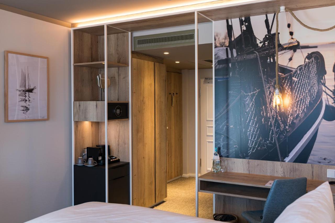 Hafenhotel Zu Putbus Kültér fotó