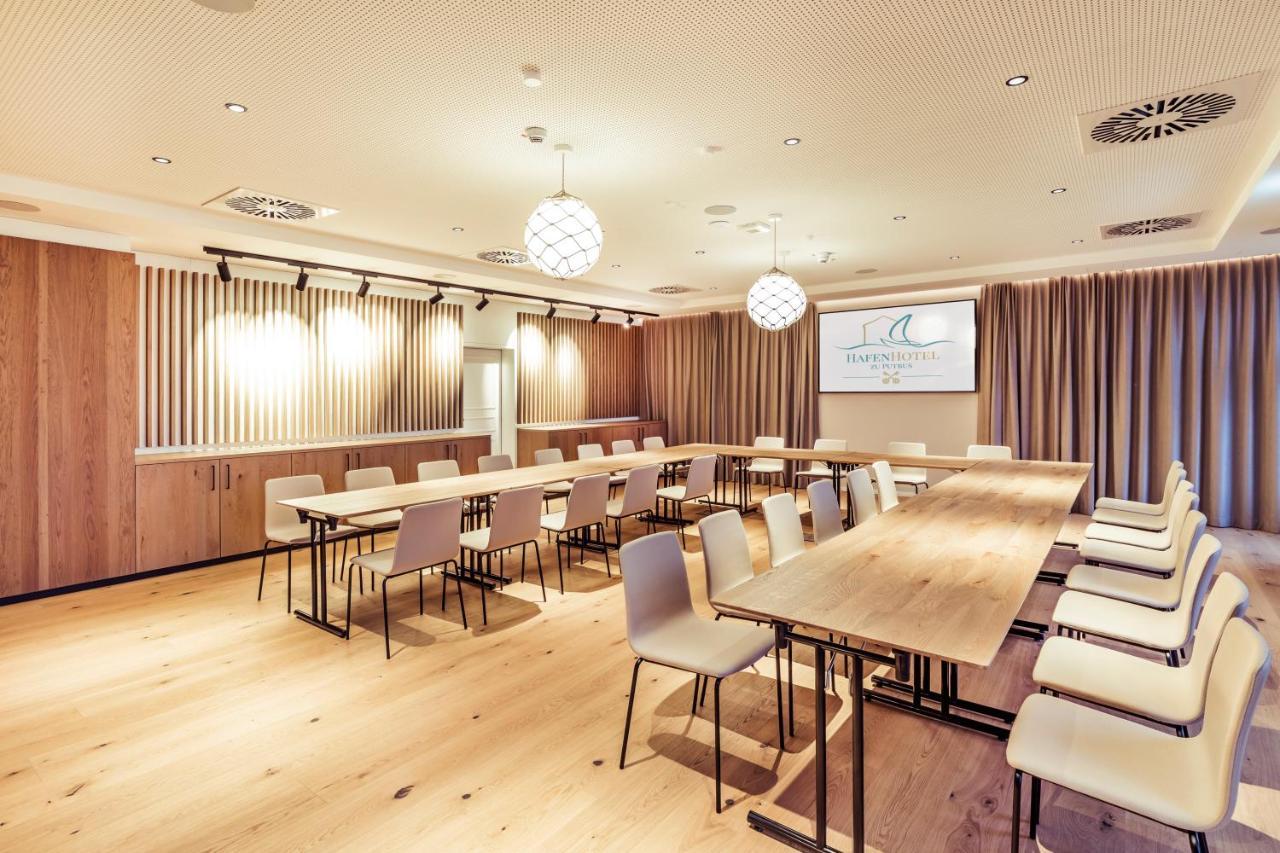 Hafenhotel Zu Putbus Kültér fotó