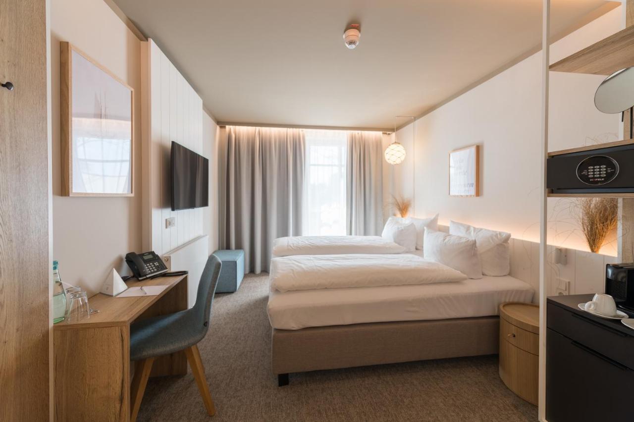 Hafenhotel Zu Putbus Kültér fotó